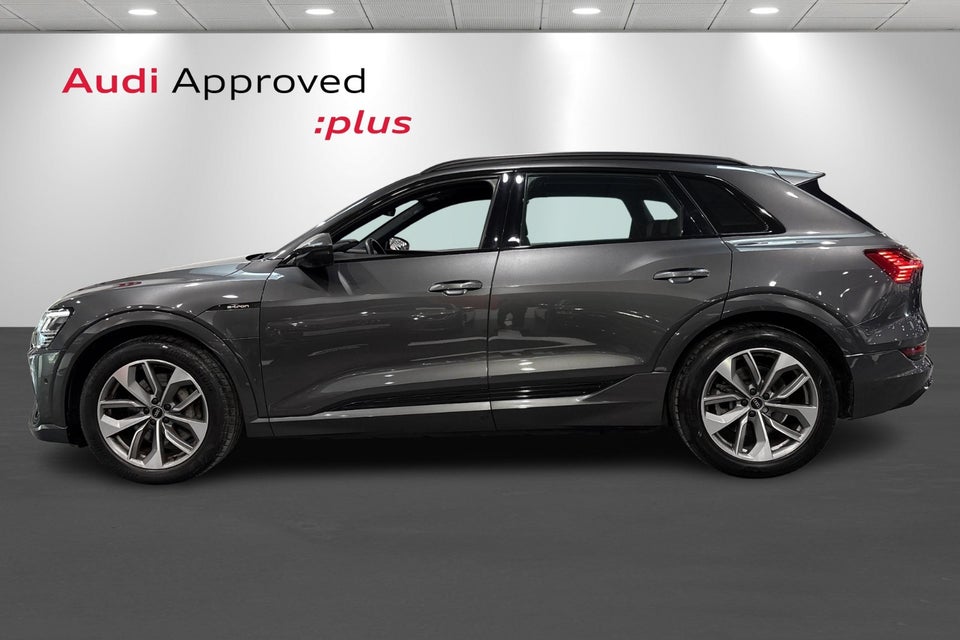 Audi e-tron 55 S-line quattro 5d