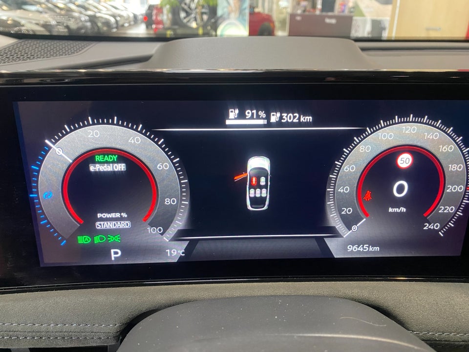 Nissan Ariya 87 Evolve 5d