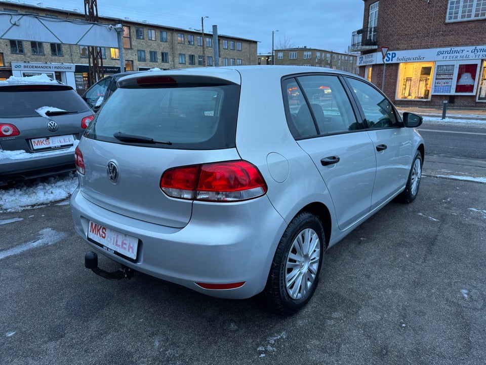 VW Golf VI 1,6 Comfortline 5d