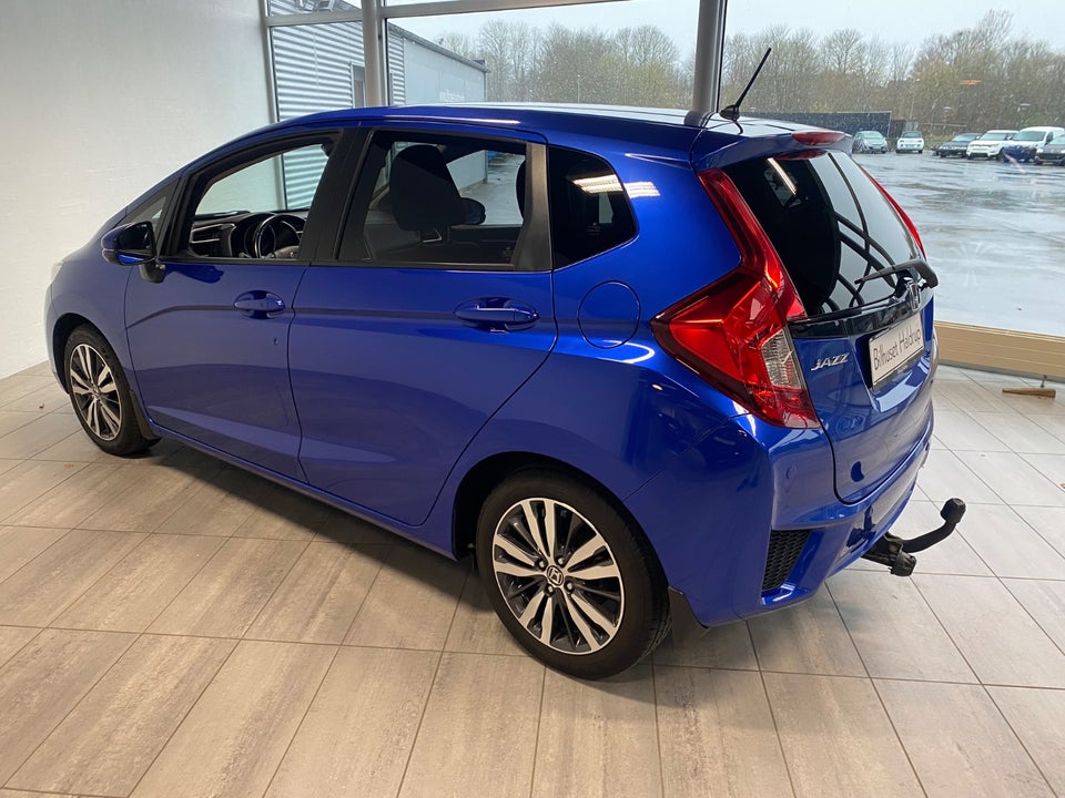 Honda Jazz 1,3 i-VTEC Elegance 5d