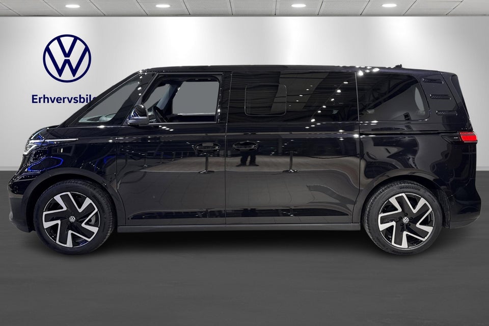 VW ID.Buzz 86 GTX 4Motion LWB Van 5d