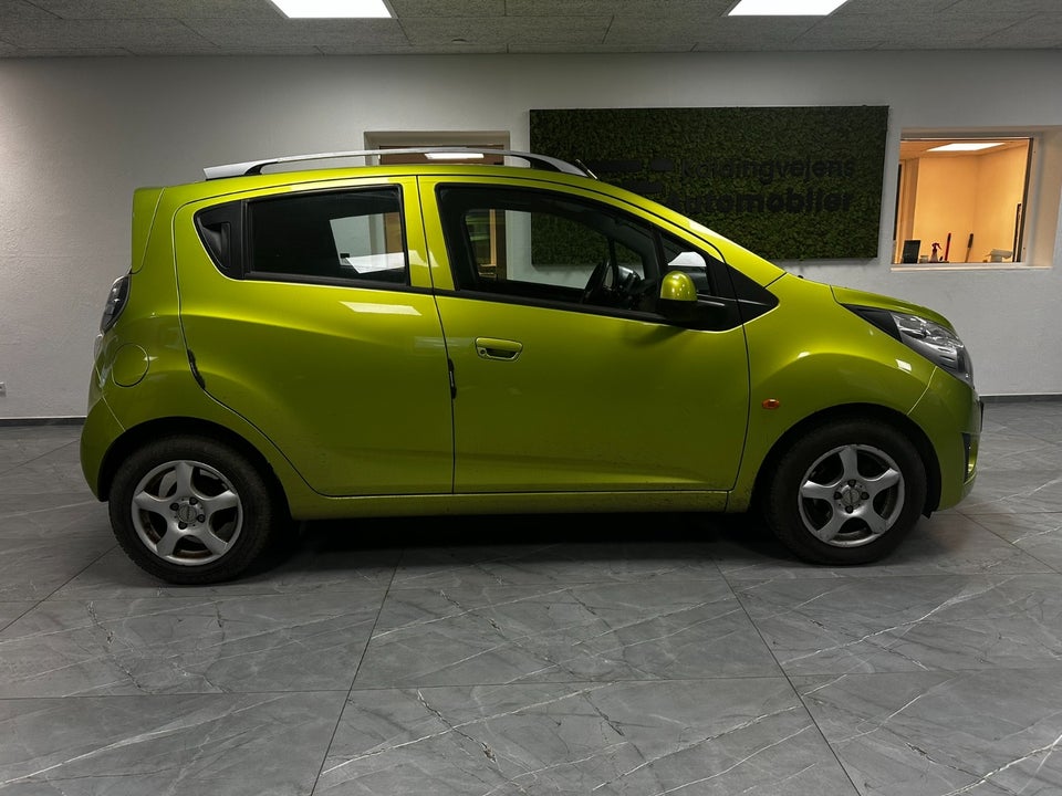 Chevrolet Spark 1,0 LS 5d