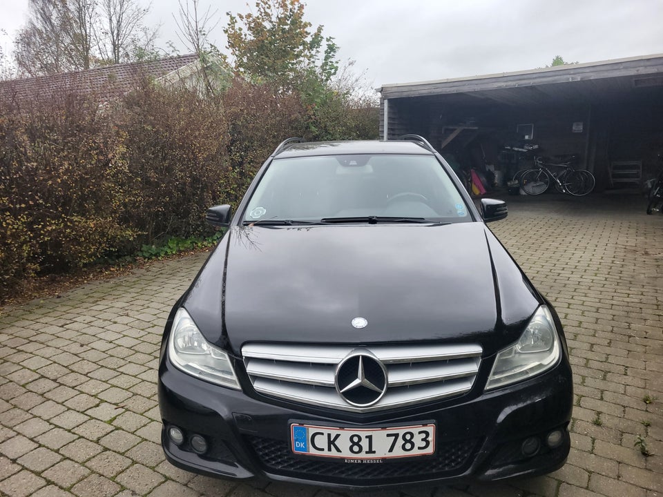 Mercedes C220 2,2 CDi Avantgarde stc. BE 5d