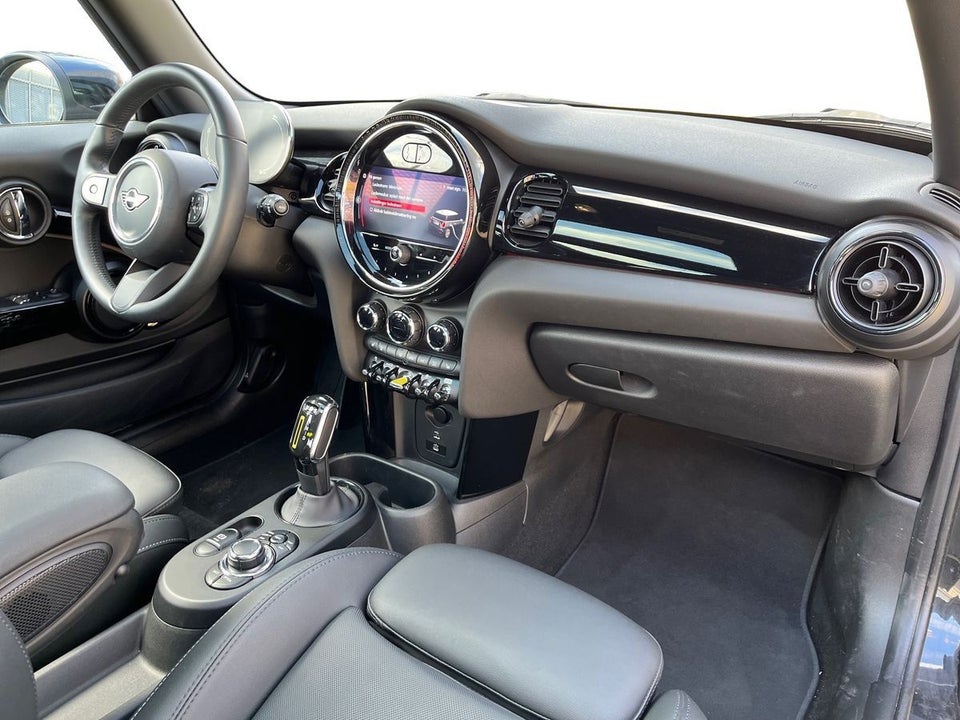 MINI Cooper SE Camden Edition 3d