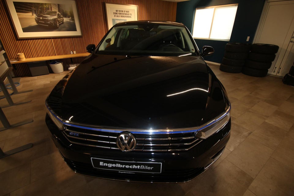 VW Passat 1,4 GTE Highline DSG 4d