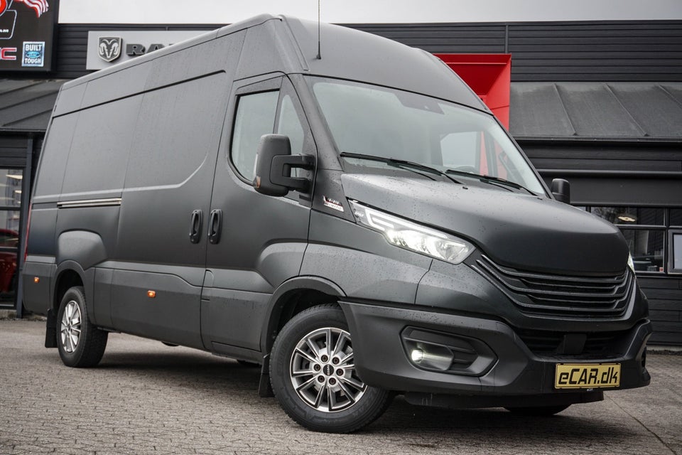 Iveco Daily 3,0 35C21 12m³ Van AG8