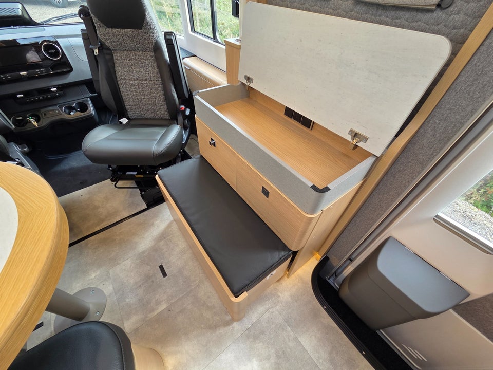 Hymer B-ML I880 2,0 CDi 170 aut. 2d