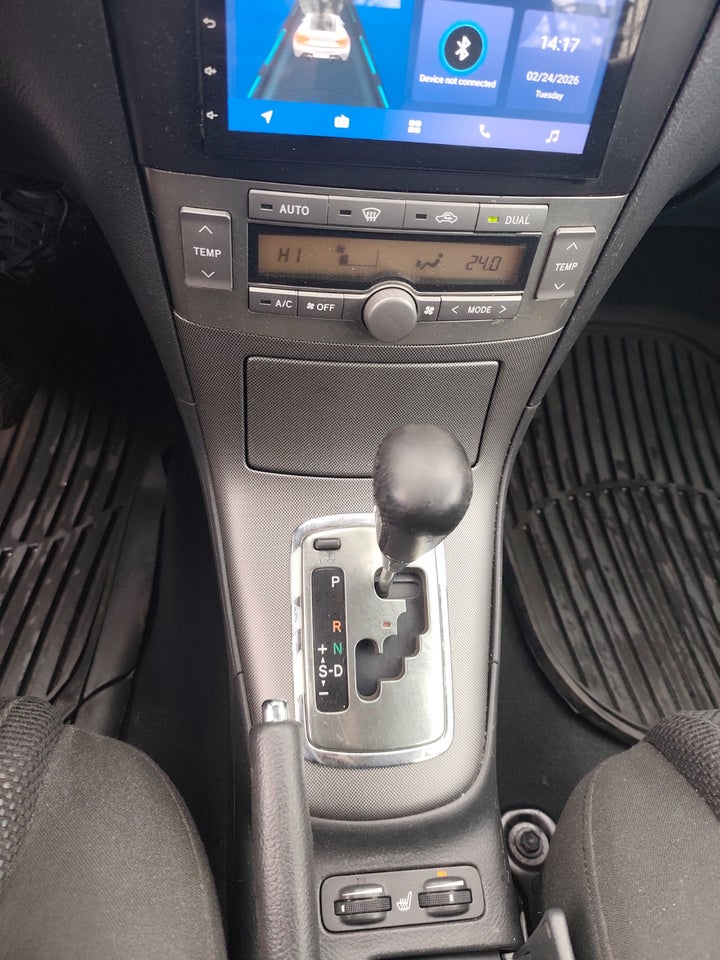 Toyota Avensis 1,8 VVT-i Sol aut. 5d