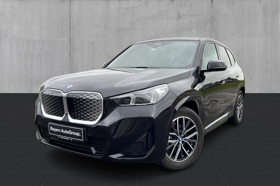 BMW iX1 eDrive20 M-Sport 5d