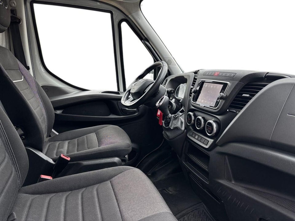 Iveco Daily 3,0 35S21 12m³ Van AG8