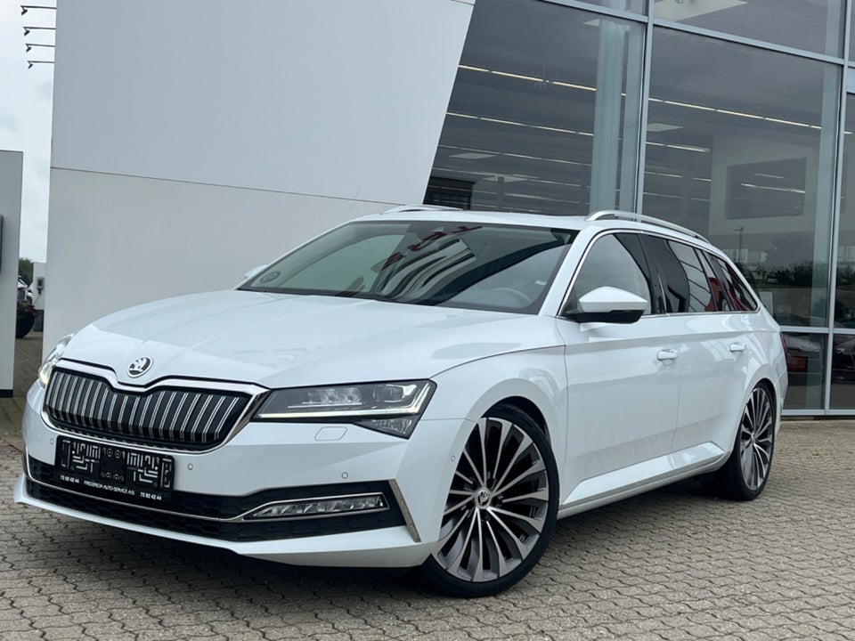 Skoda Superb 1,4 TSi iV Business Executive Combi DSG 5d