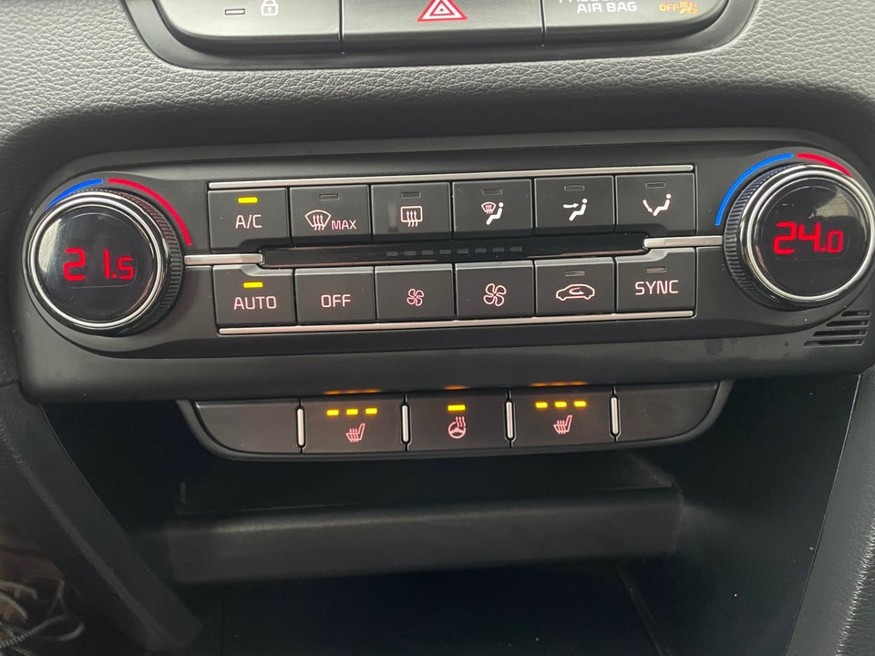 Kia Ceed 1,0 T-GDi Prestige SW 5d