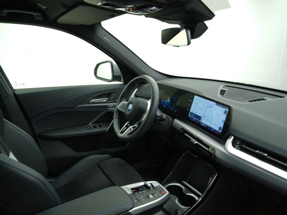 BMW iX1 eDrive20 M-Sport Premium 5d