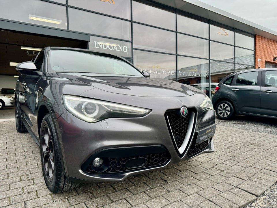 Alfa Romeo Stelvio 2,2 JTD 210 Super aut. Q4 5d