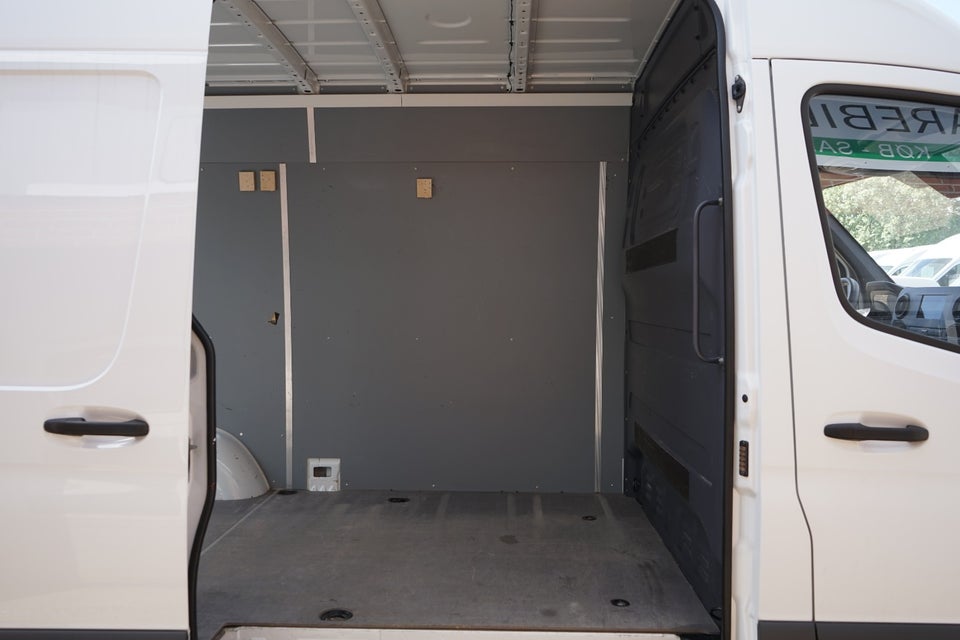 Mercedes Sprinter 316 2,2 CDi A2 Kassevogn RWD
