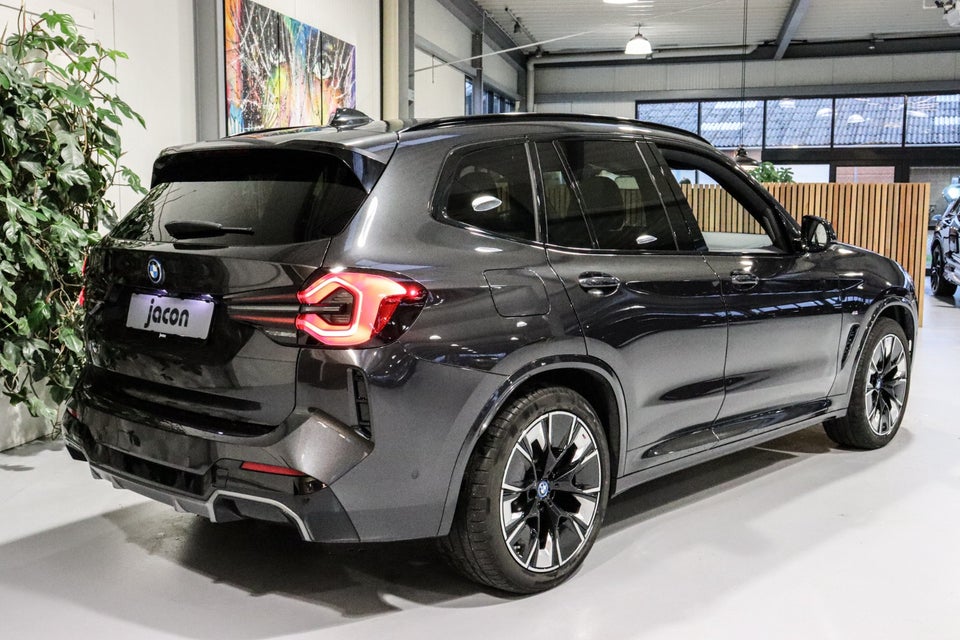 BMW iX3 Charged Plus M-Sport 5d
