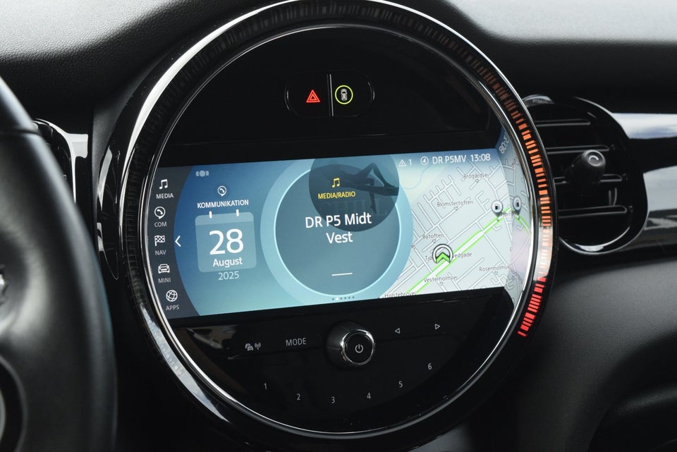 MINI Cooper SE Classic Trim 3d