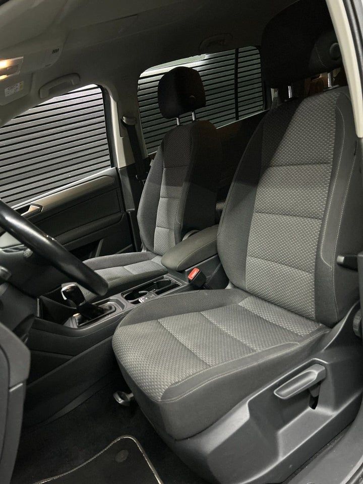 VW Touran 1,6 TDi 115 Comfortline DSG 7prs 5d