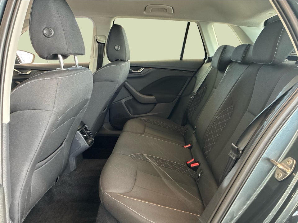 Skoda Kamiq 1,0 TSi 110 Dynamic DSG 5d