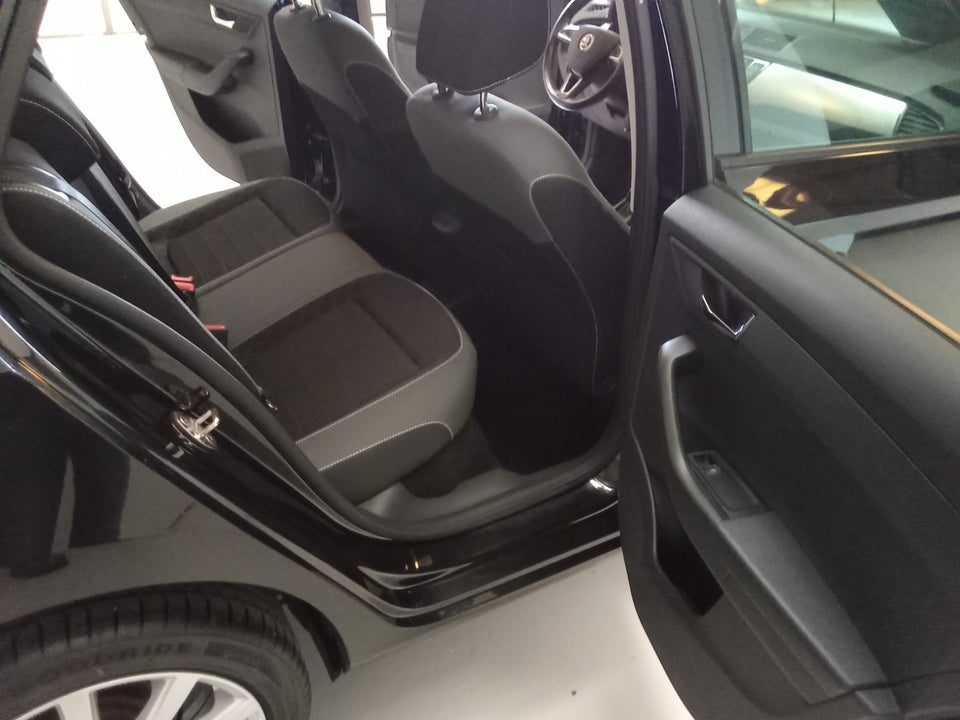 Skoda Fabia 1,0 TSi 110 Style Combi DSG 5d