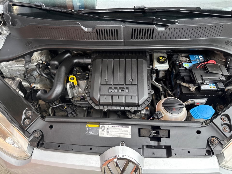 VW Up! 1,0 75 Move Up! BMT 5d