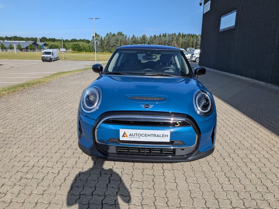 MINI Cooper SE Classic 3d