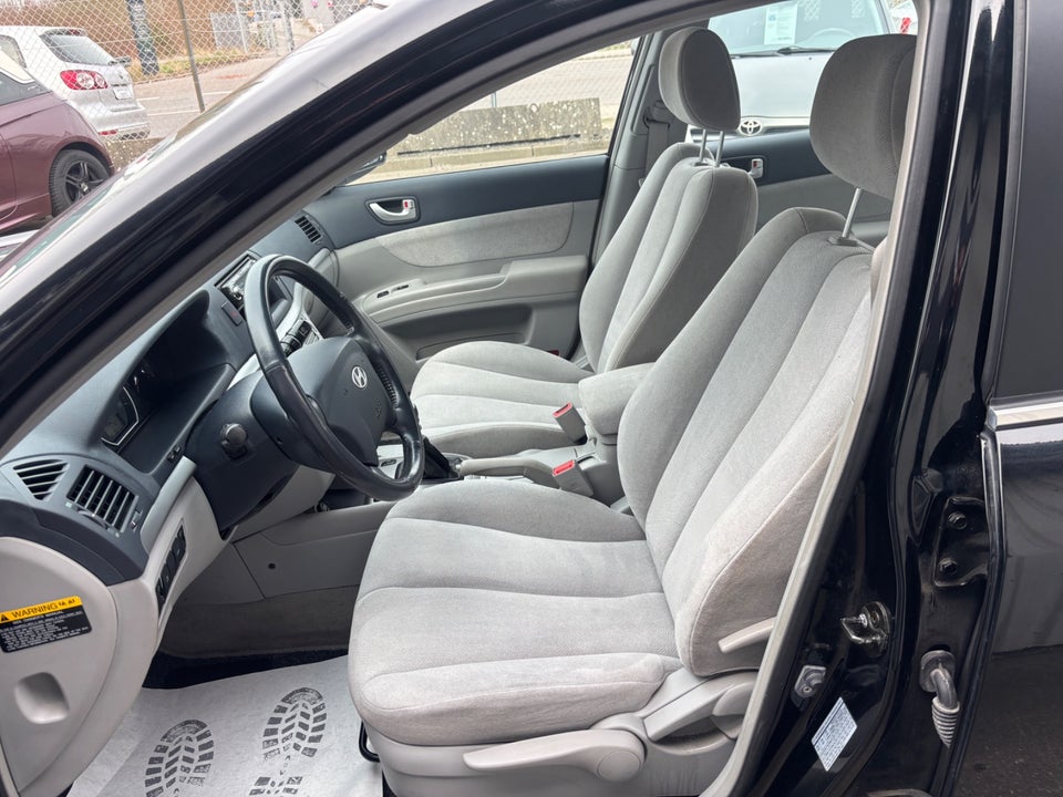 Hyundai Sonata 2,4 GLS 4d