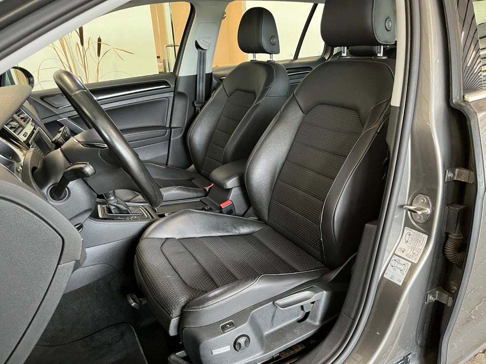 VW Golf VII 1,4 TSi 125 Highline Variant DSG BMT 5d