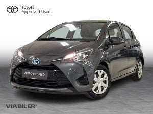 Toyota Yaris, modelår 2017, 140,000 km