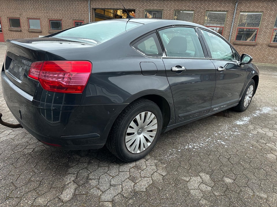 Citroën C5 1,6 HDi 110 Dynamique 4d