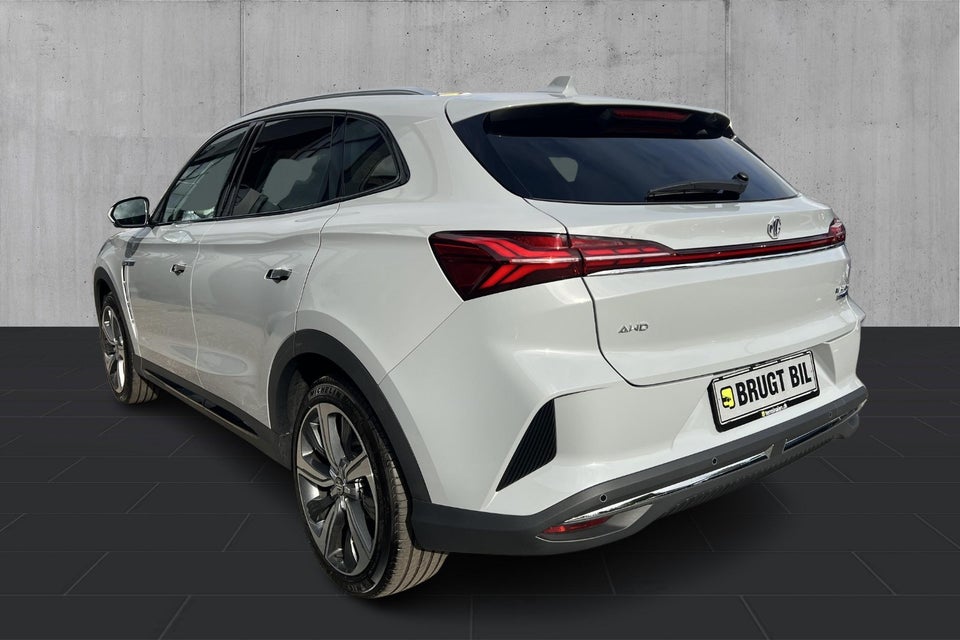 MG Marvel R Performance 5d