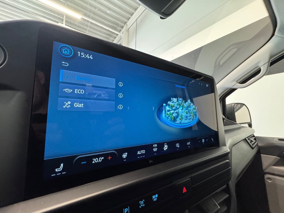 Ford Transit Custom 320 L2 2,0 EcoBlue Trend