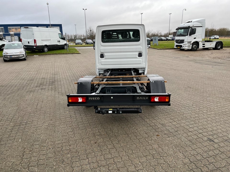 Iveco Daily 3,0 35S18 4100mm Db.Kab AG8