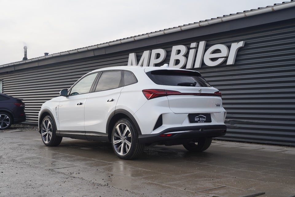 MG Marvel R Luxury 5d