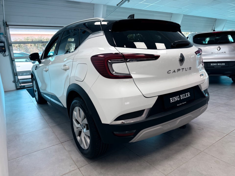 Renault Captur 1,6 E-Tech Intens 5d