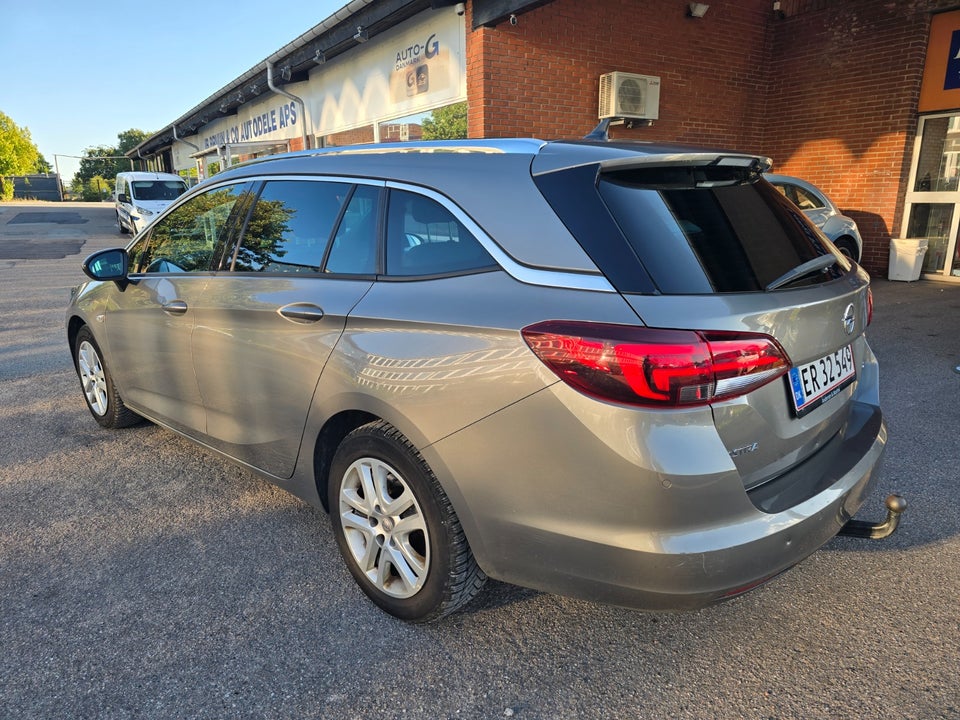 Opel Astra 1,6 CDTi 136 Business Sports Tourer 5d