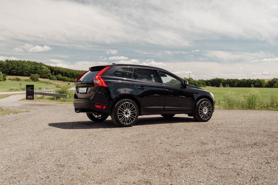 Volvo XC60 2,0 D4 163 Summum aut. 5d