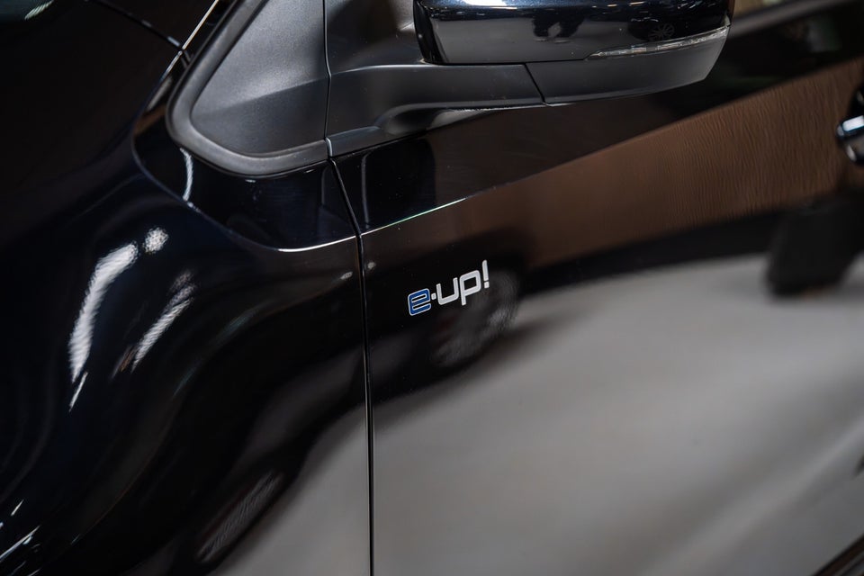 VW e-Up! High Up! 5d