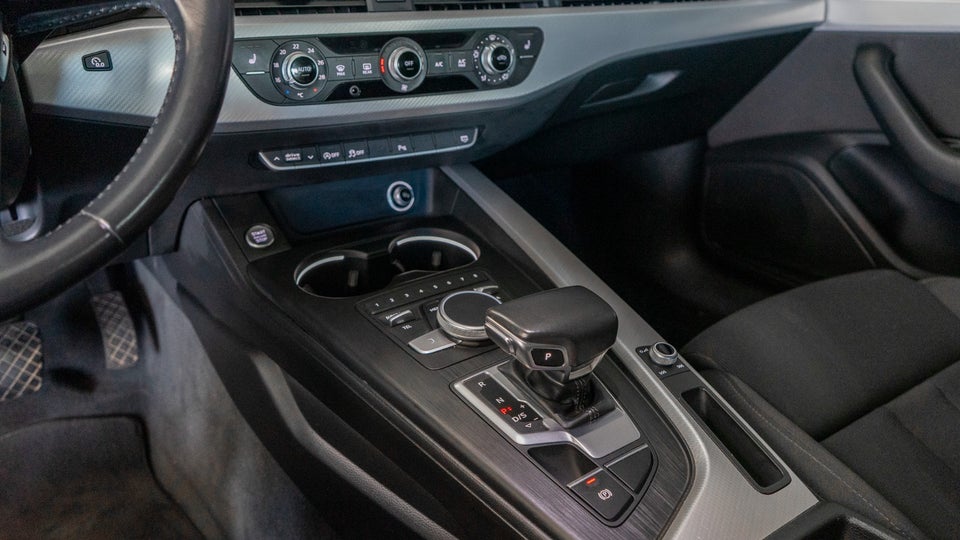Audi A4 2,0 TFSi 190 Sport S-tr. 4d