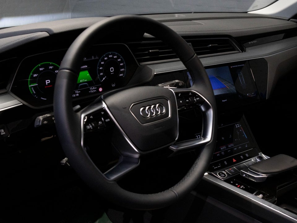 Audi e-tron 55 Advanced quattro 5d