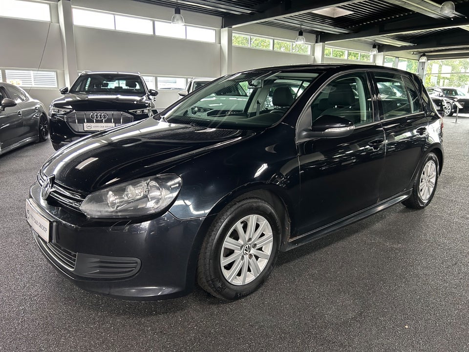 VW Golf VI 1,6 TDi 105 Comfortline BMT 5d