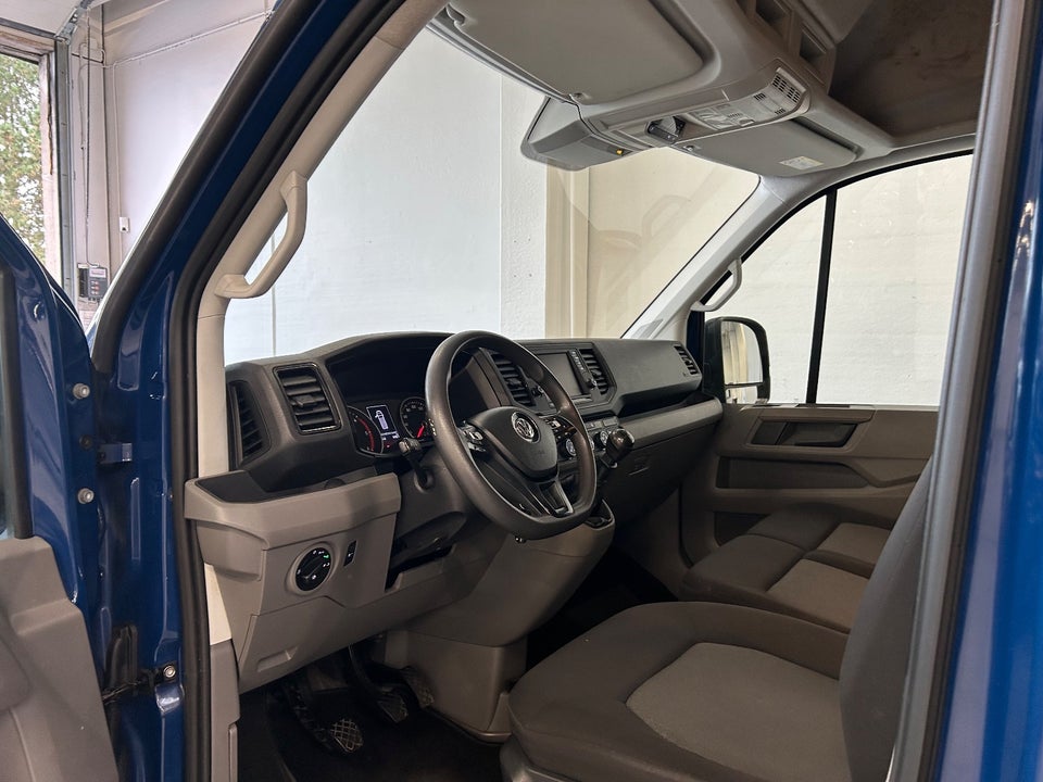 VW Crafter 30 2,0 TDi 177 Kassevogn L3H2