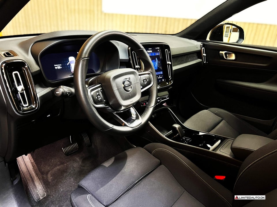 Volvo XC40 P6 ReCharge Plus 5d