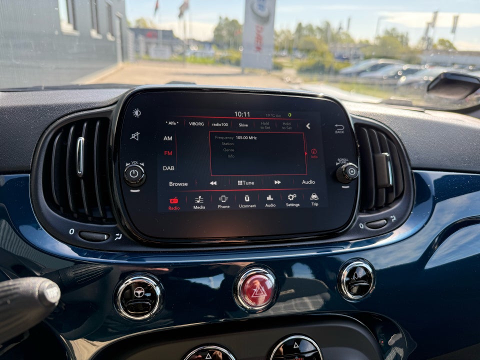 Fiat 500 1,0 Hybrid Lounge 3d