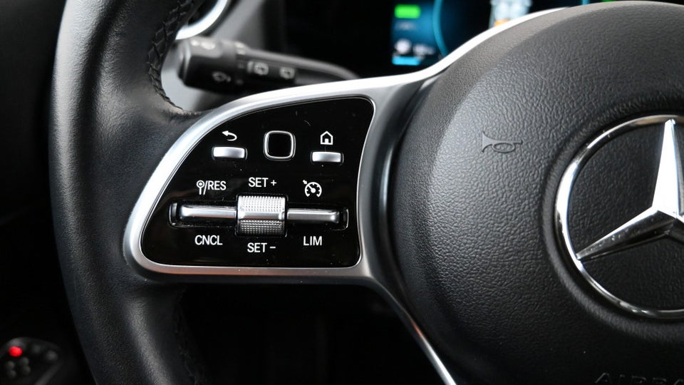 Mercedes GLA250 e 1,3 Business aut. 5d