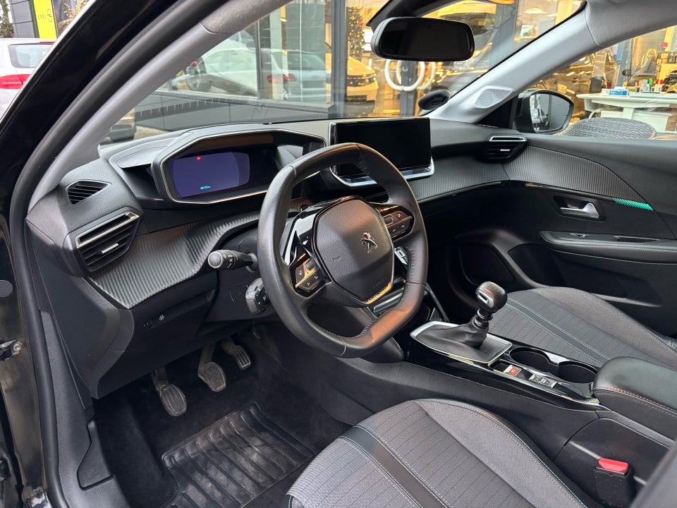 Peugeot 208 1,2 PureTech 100 Allure+ 5d