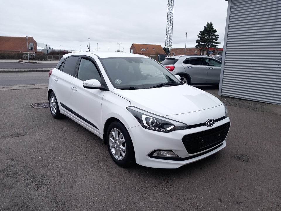 Hyundai i20 1,0 T-GDi EM-Edition 5d