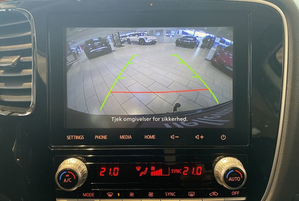 Mitsubishi Outlander 2,4 PHEV Intense CVT 4WD 5d