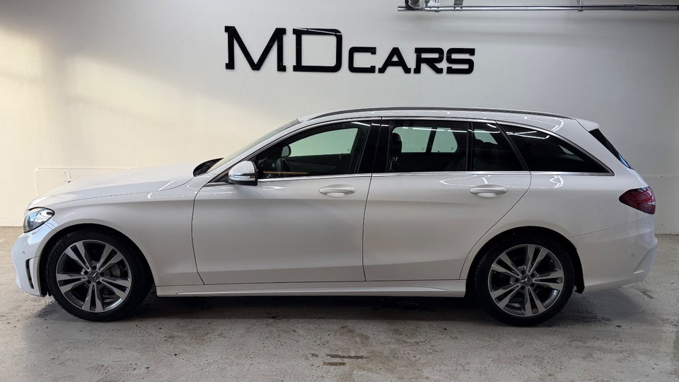 Mercedes C220 d 2,0 AMG Line stc. aut. 5d