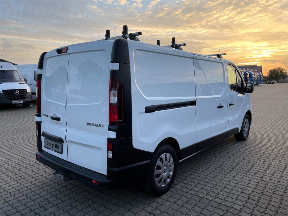 Renault Trafic T29 2,0 dCi 120 L2H1